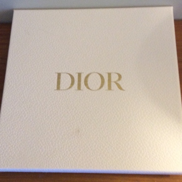 DIOR silk scarf - Misty Garden design - Picture 3 of 4